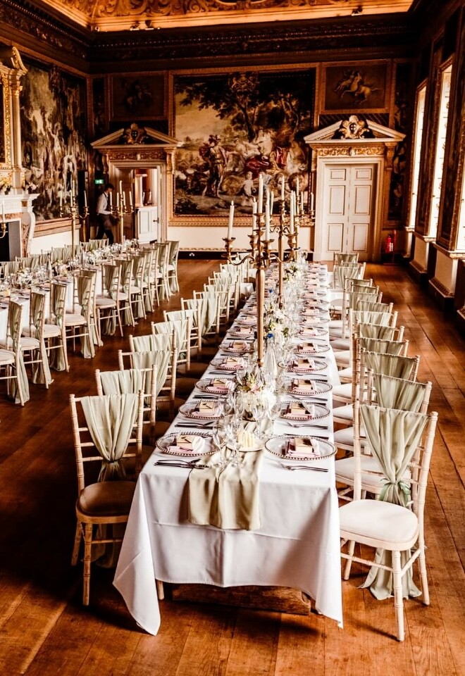 Table decor by AJ Events in Oxfordshire