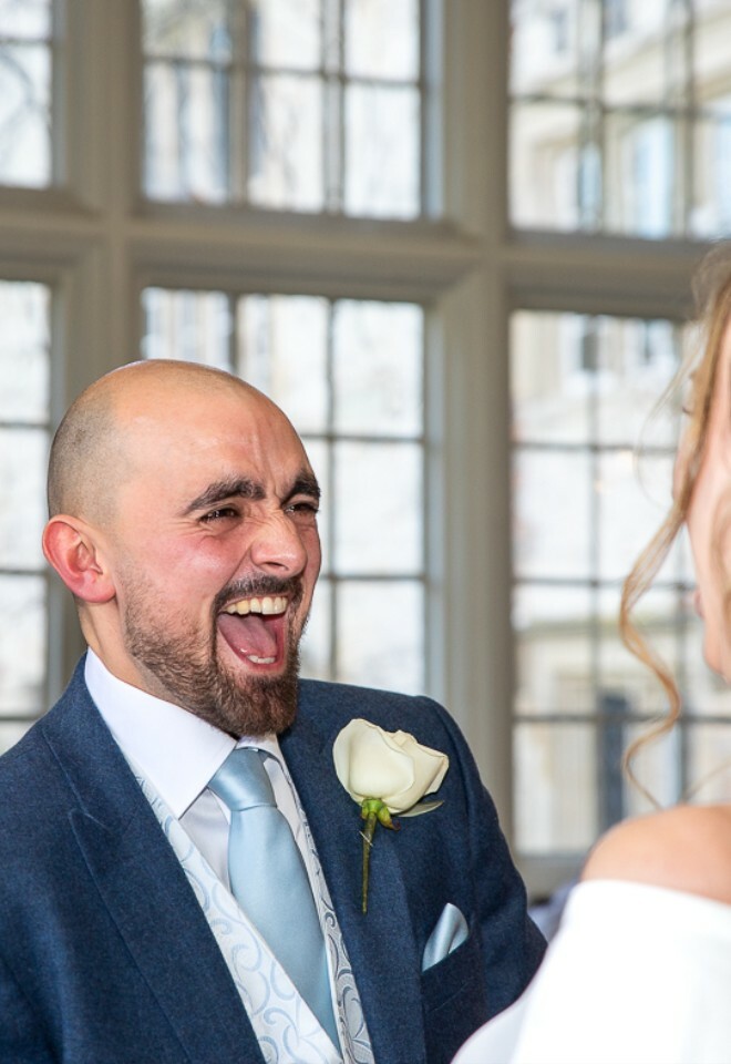 A happy Groom (www.davecoxphoto.co.uk)