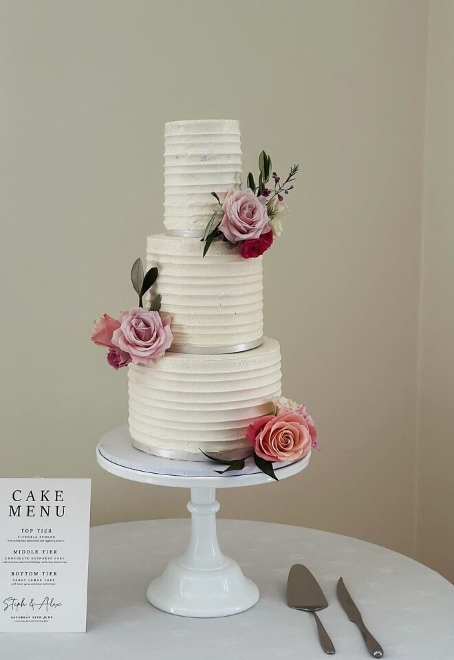 Buttercream Ridge Wedding Cake, Pembroke Lodge