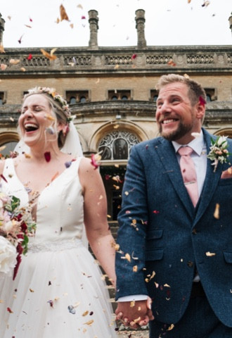 Confetti Throw at Grittleton House, Venues in Chippenham, Wiltshire