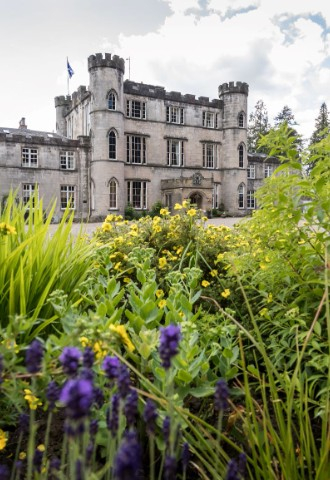 Spring Melville Castle Day  - a castle wedding venue near Edinburgh