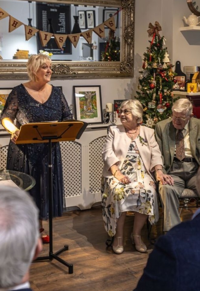 Christmas wedding in a cake shop!