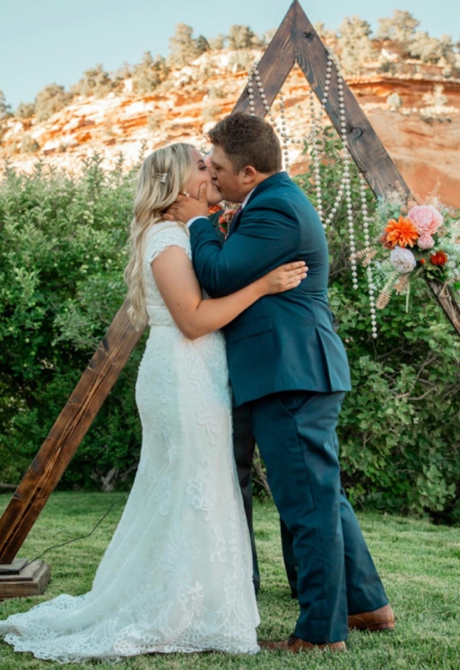 Humanist celebrant outdoor wedding ceremony - YOLO Ceremonies