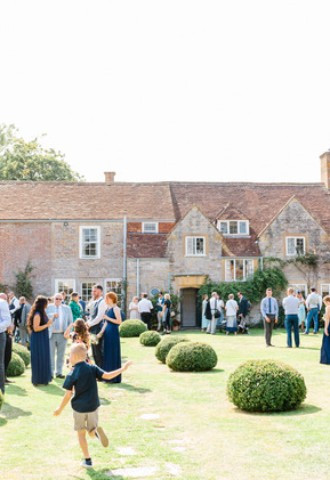 Summer weddings at Midelney Manor