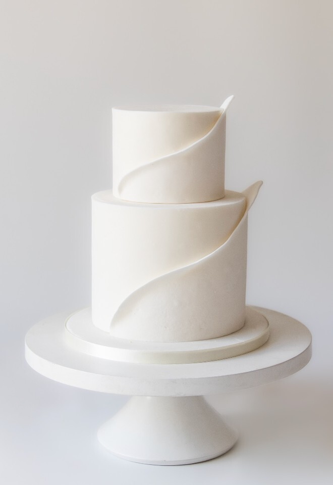 Affordable Contemporary Wedding Cake