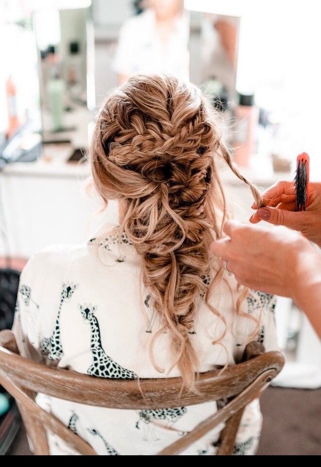 Bridal hair braid 