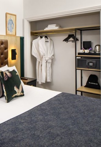 Bedroom accommodation closet