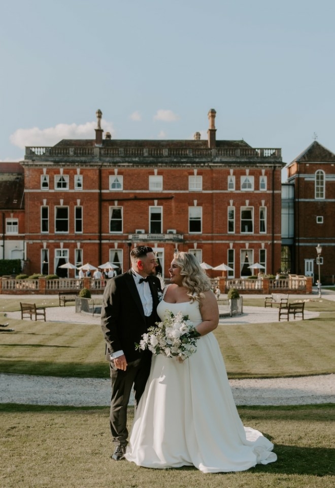 Wedding venue in Hampshire, Oakley Hall Hotel. Danielle Steward photography.