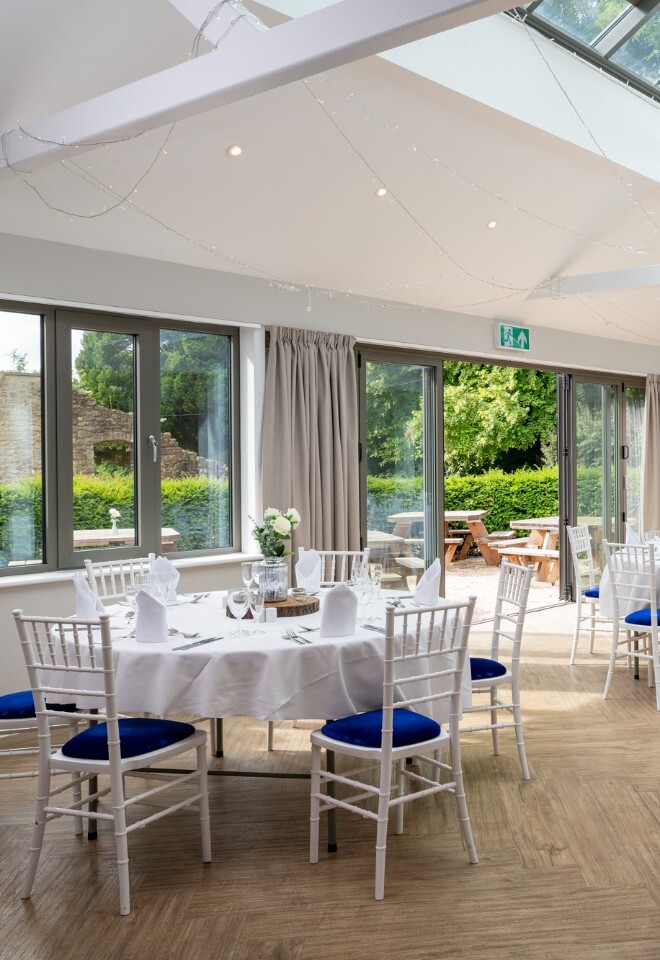 Lydiard Park Hotel Wedding Reception, Swindon Weddings 