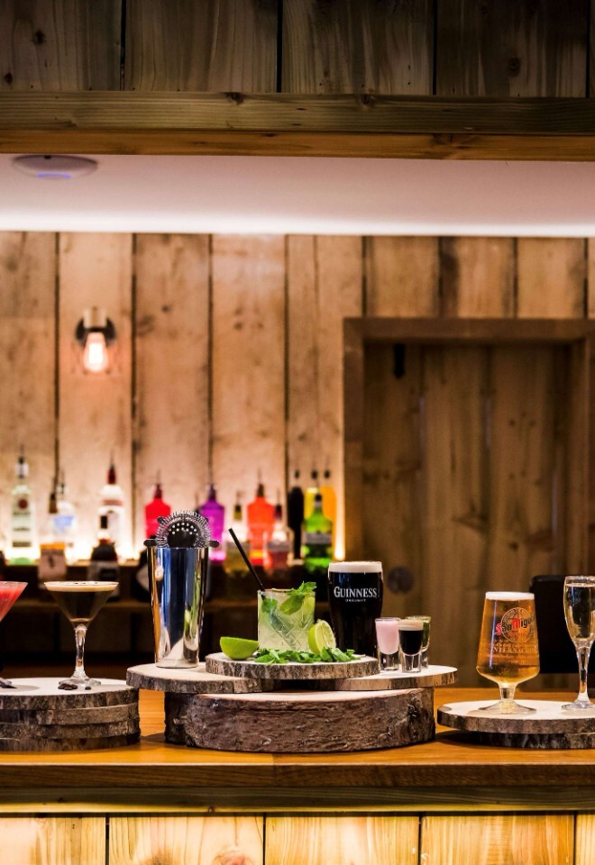 A bar and drinks at a country wedding venue in Northamptonshire