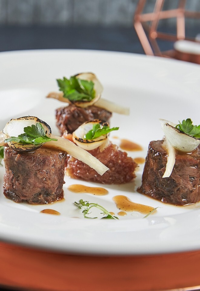 Beautifully presented beef wedding breakfast main by Portfolio Events Catering, based in Northamptonshire