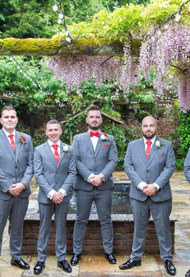 photography-wedding-ravenswood-groomsman