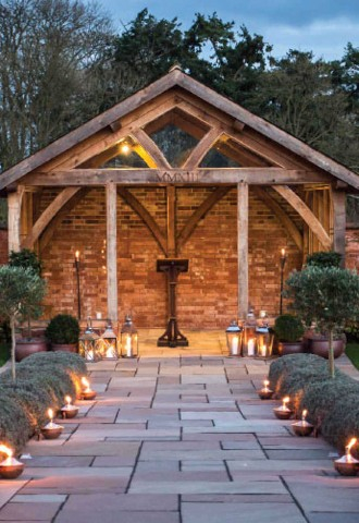 Outdoor ceremony at Upton Barn in Devon