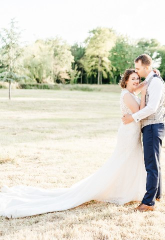 manor-estate-wiltshire-wedding-venue