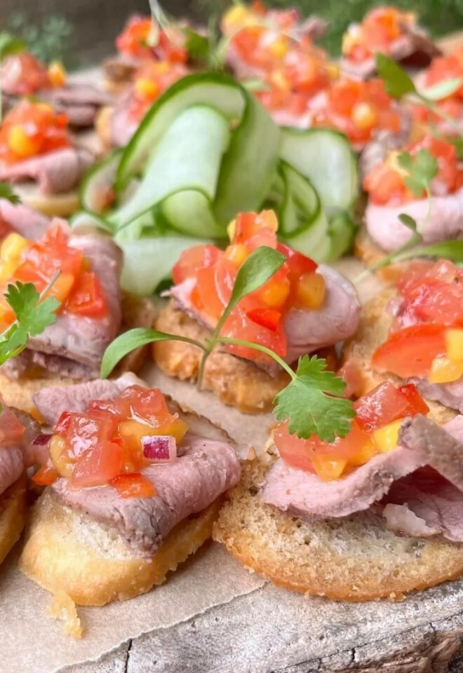 Canapes 3