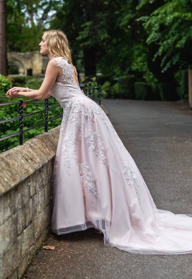 Susie Grist Couture,Bridal Wear in Oxfordshire