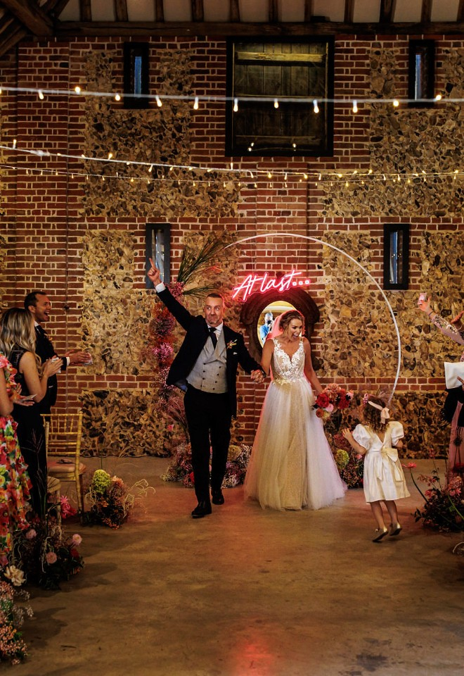 Wedding neon sign 