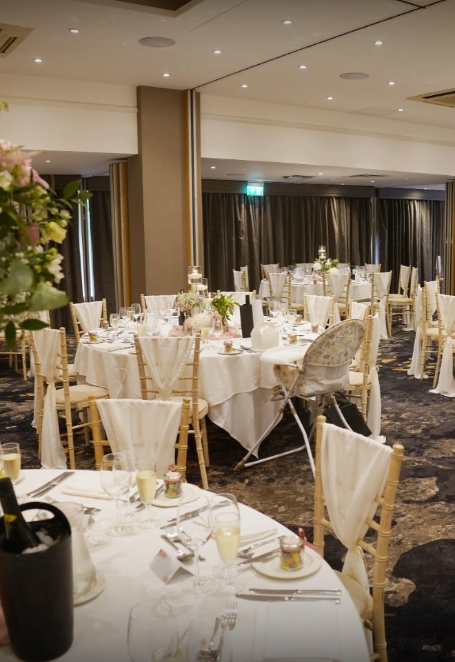 Wedding reception Thames Suite