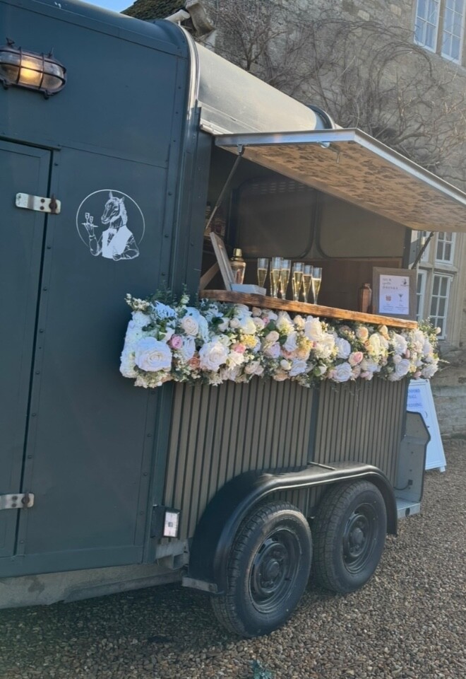 Mobile bar