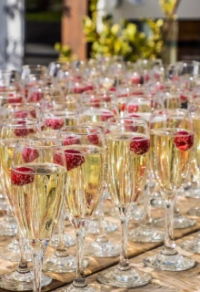 Drink reception needs experienced staff to make it beautiful