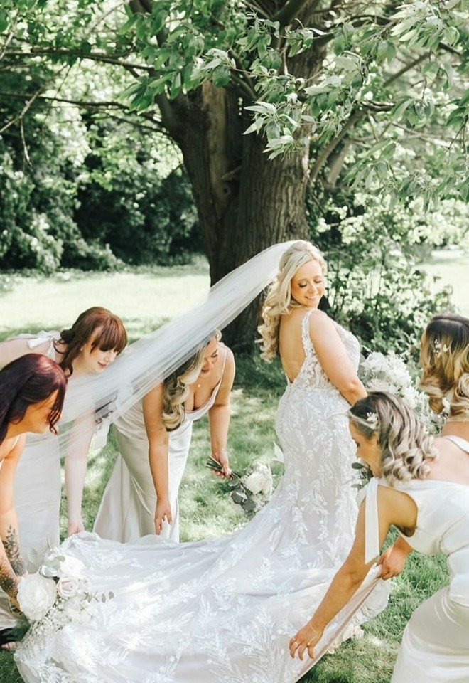 Bridal hair stylist Kim Sandford Hairdressing, bride & bridesmaids at Swynford Manor wedding