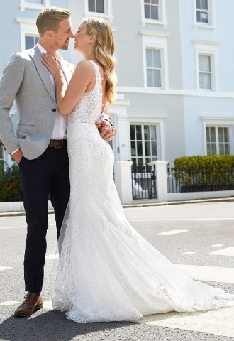 wed2b Designer Bridal Outlet in Newquay