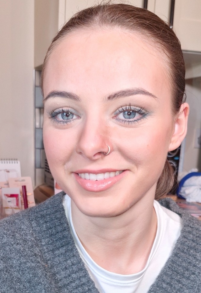 Soft glam, steely waterproof eyeliner, fanorama mascara, cc cream light medium, silky setting powder light medium, shy blush, 