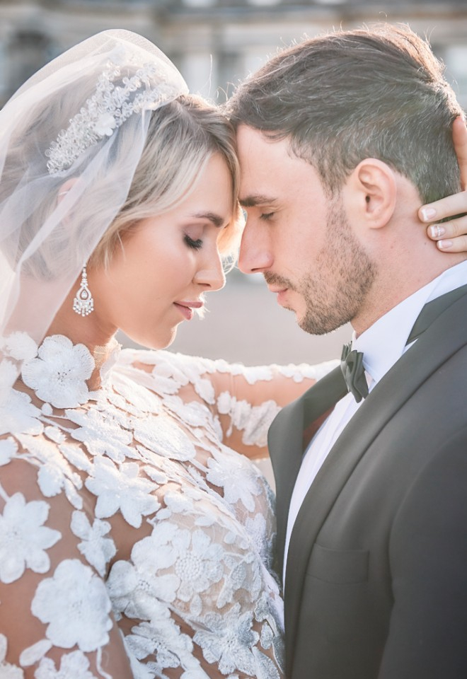 Close up image of wedding couple taken by Stuart Wood Wedding photography