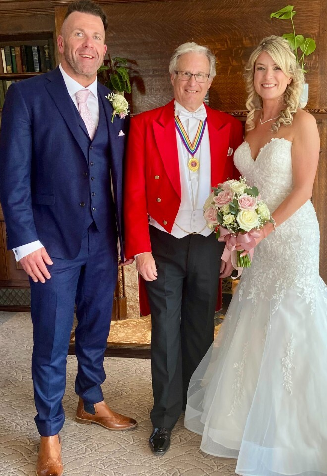 Victoria and Gareth at the Belfry Hotel and Golf Resort.