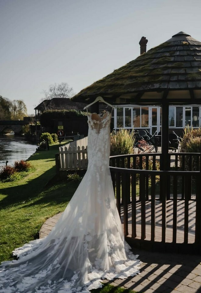 Wedding dress
