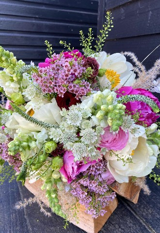bright pink and white floral bouquet by ann laing flowers, harwell, oxfordshire
