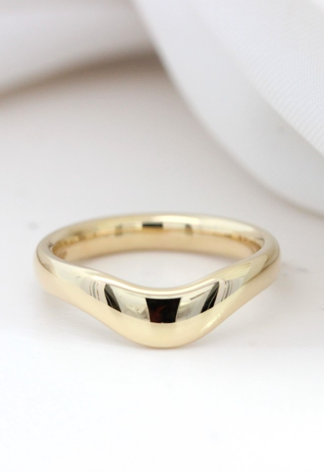 Holts Gems Curved Yellow Gold Wedding Ring