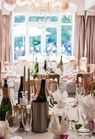 Wedding table at The Elephant Hotel in Berkshire