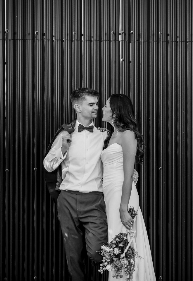 Modern Bride and Groom photo Aimee Kirkham Oxford-Photography