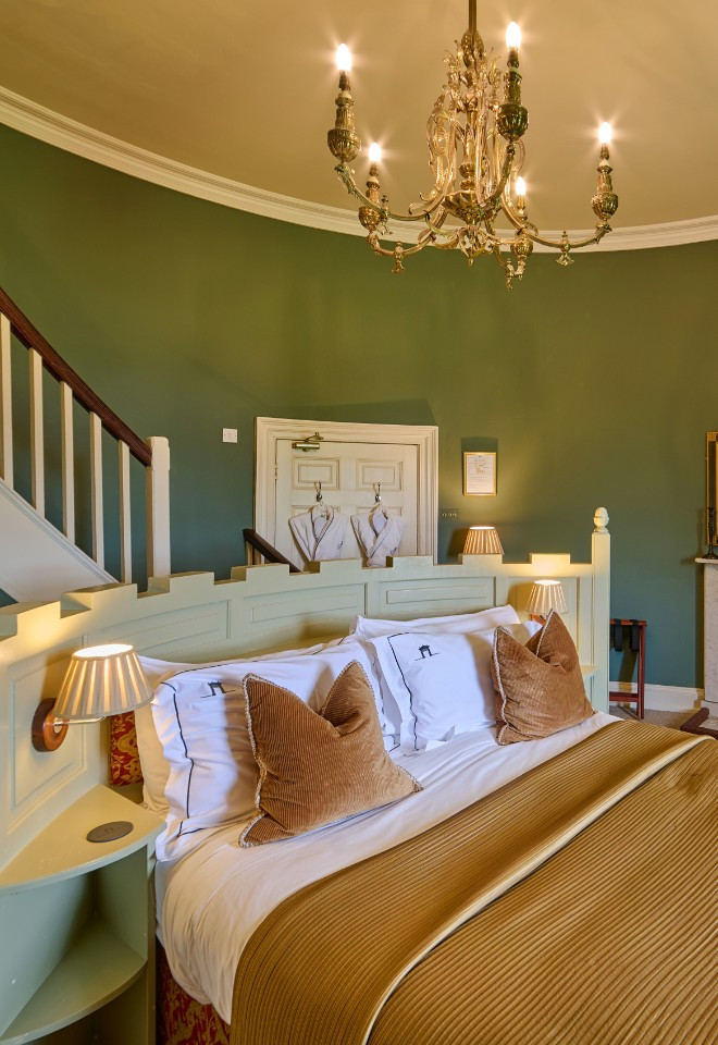 Turret Suite at Swinton Park Hotel