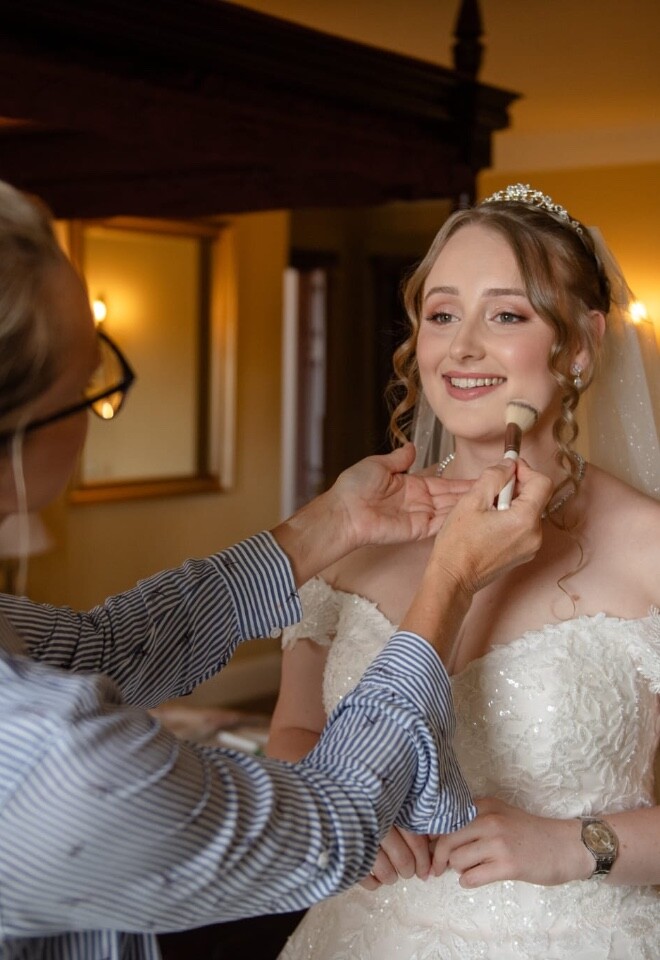 Finishing touches for Bride Emily at Parklands Quendon