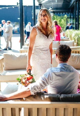 The Bond - Outdoor Seating 