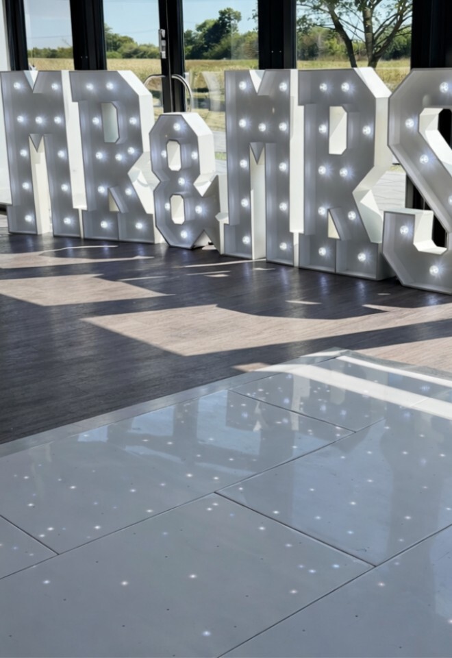 Giant letters and dancefloor 