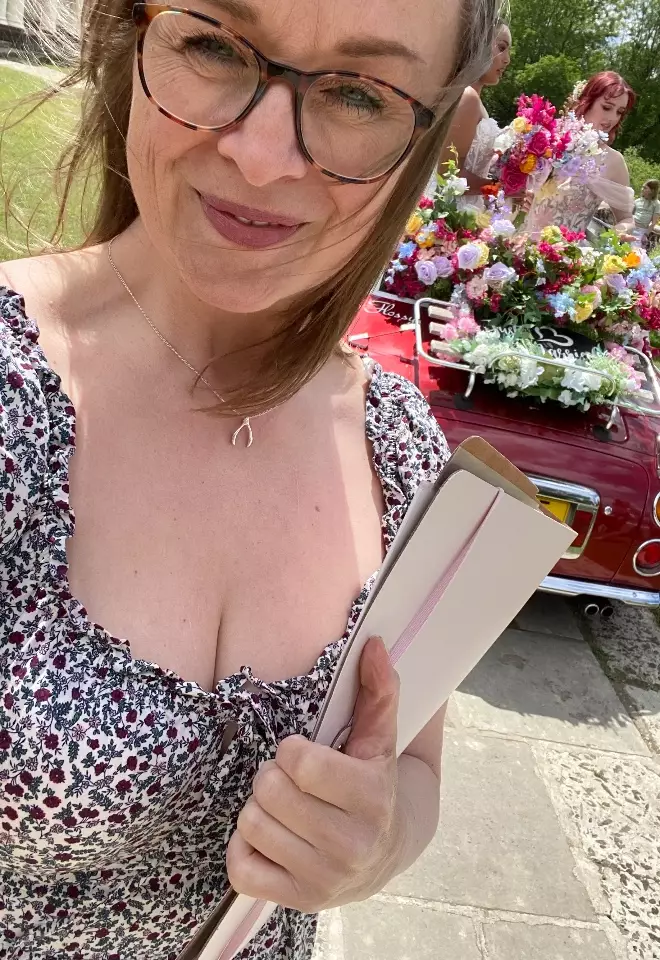 Personalised bespoke ceremonies 