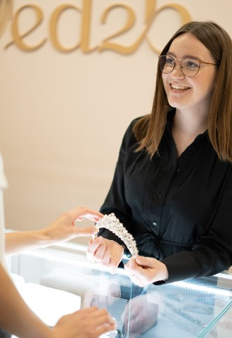 wed2b Norwich Accessories