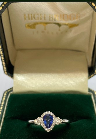 Saphire engagment ring Highbridge Jewellers Gloucestershire