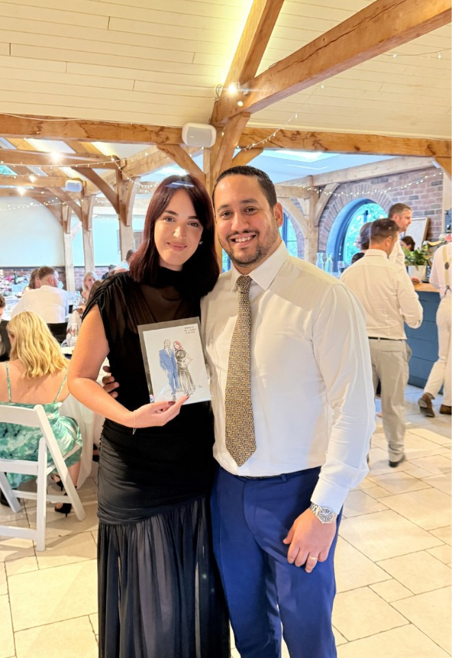 GUESTS RECEIVED THE KEEPSAKE ON THE WEDDING DAY