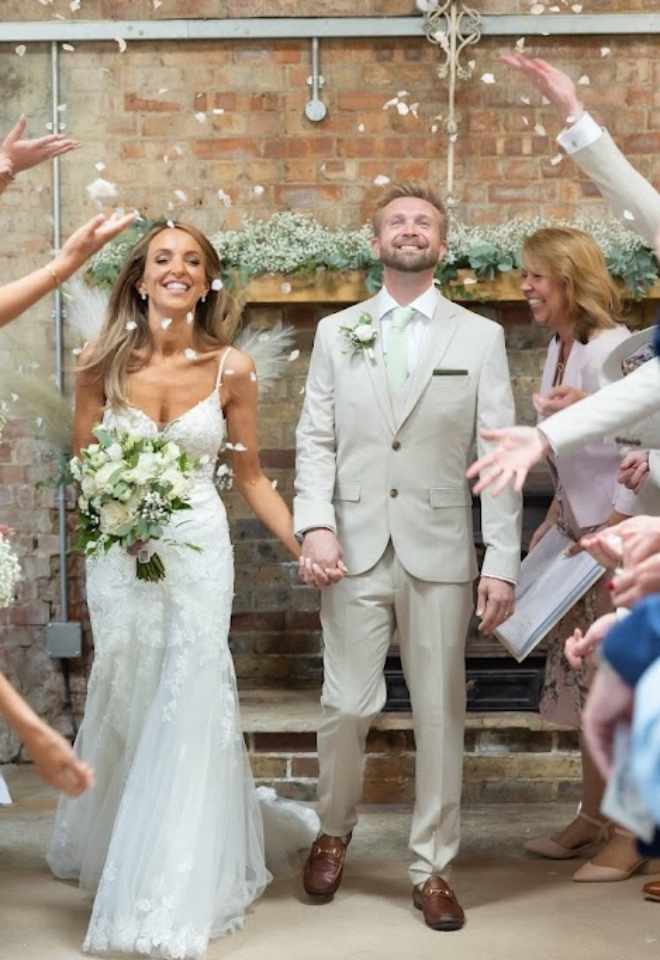 Botley Hill Barm celebrant wedding