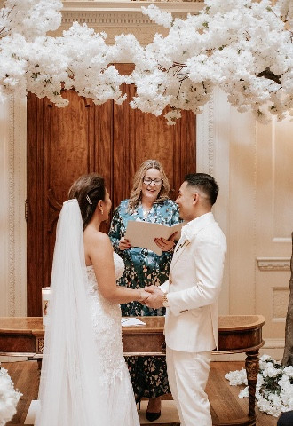 Nicola West Wedding Celebrant, Hedsor House