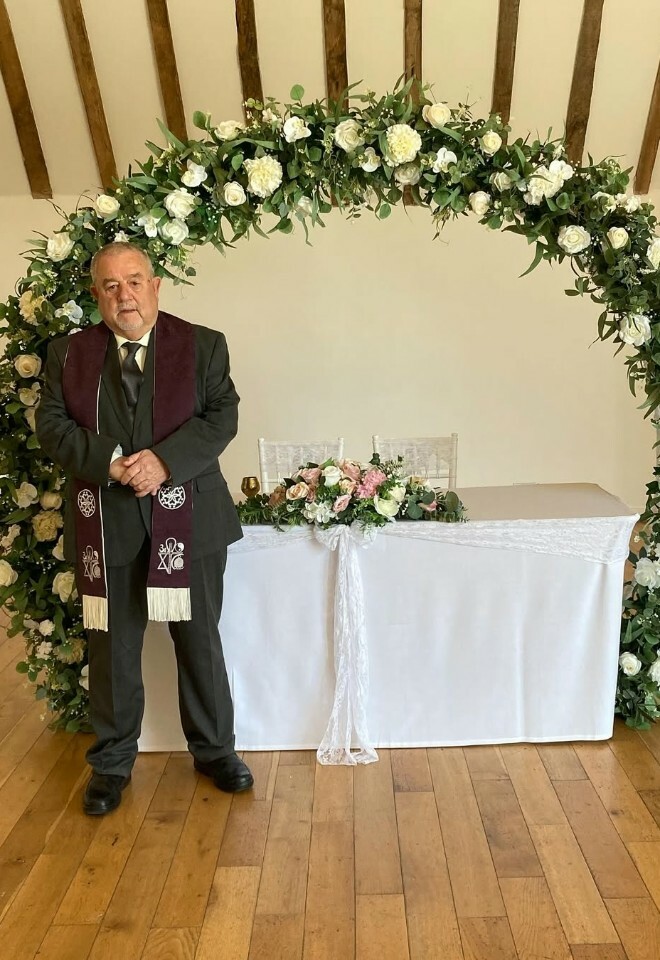 Trevor English wedding toastmaster