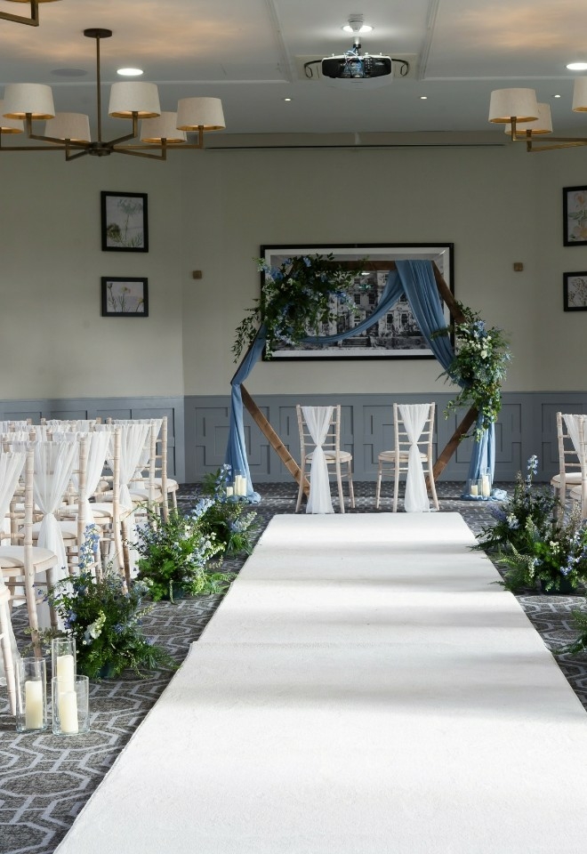 Lincoln Suite Ceremony