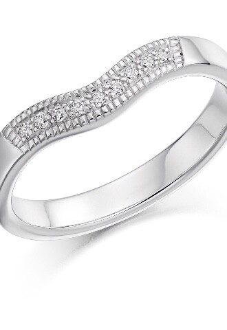 Vintage style wedding ring