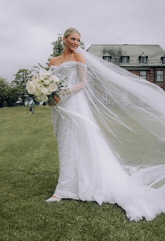 Sophie Harries wedding bouquet created by Jan Lima Flowers