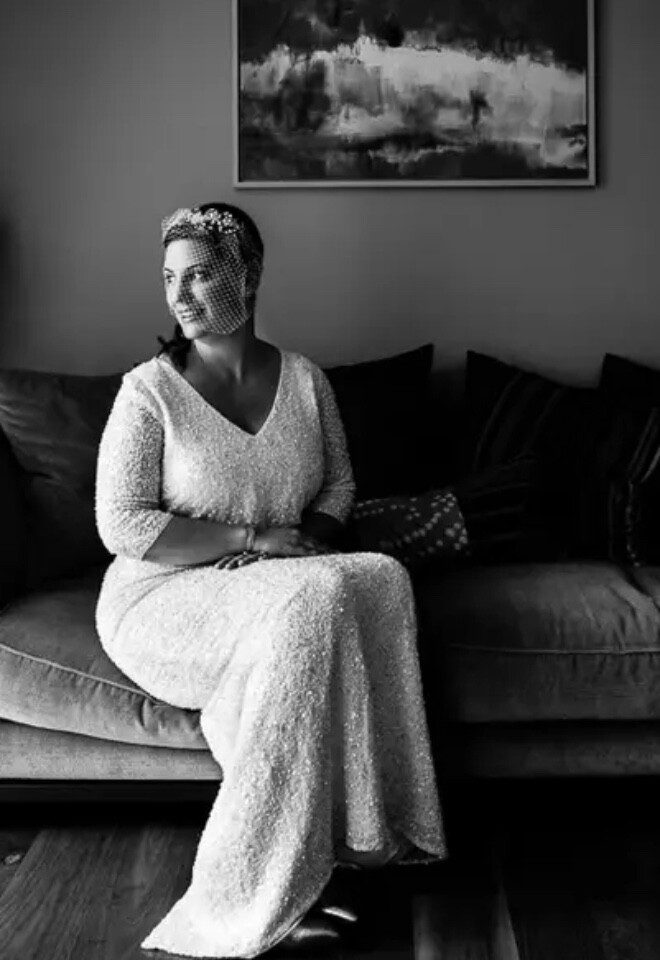 Black & White, Bride