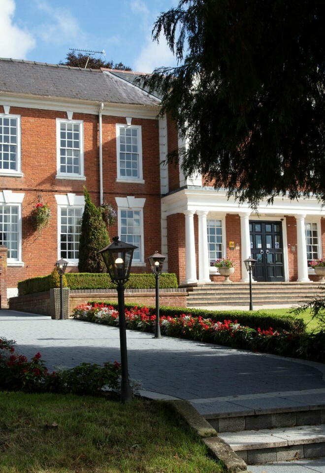 Manor Hotel Solihull Weddings Exterior
